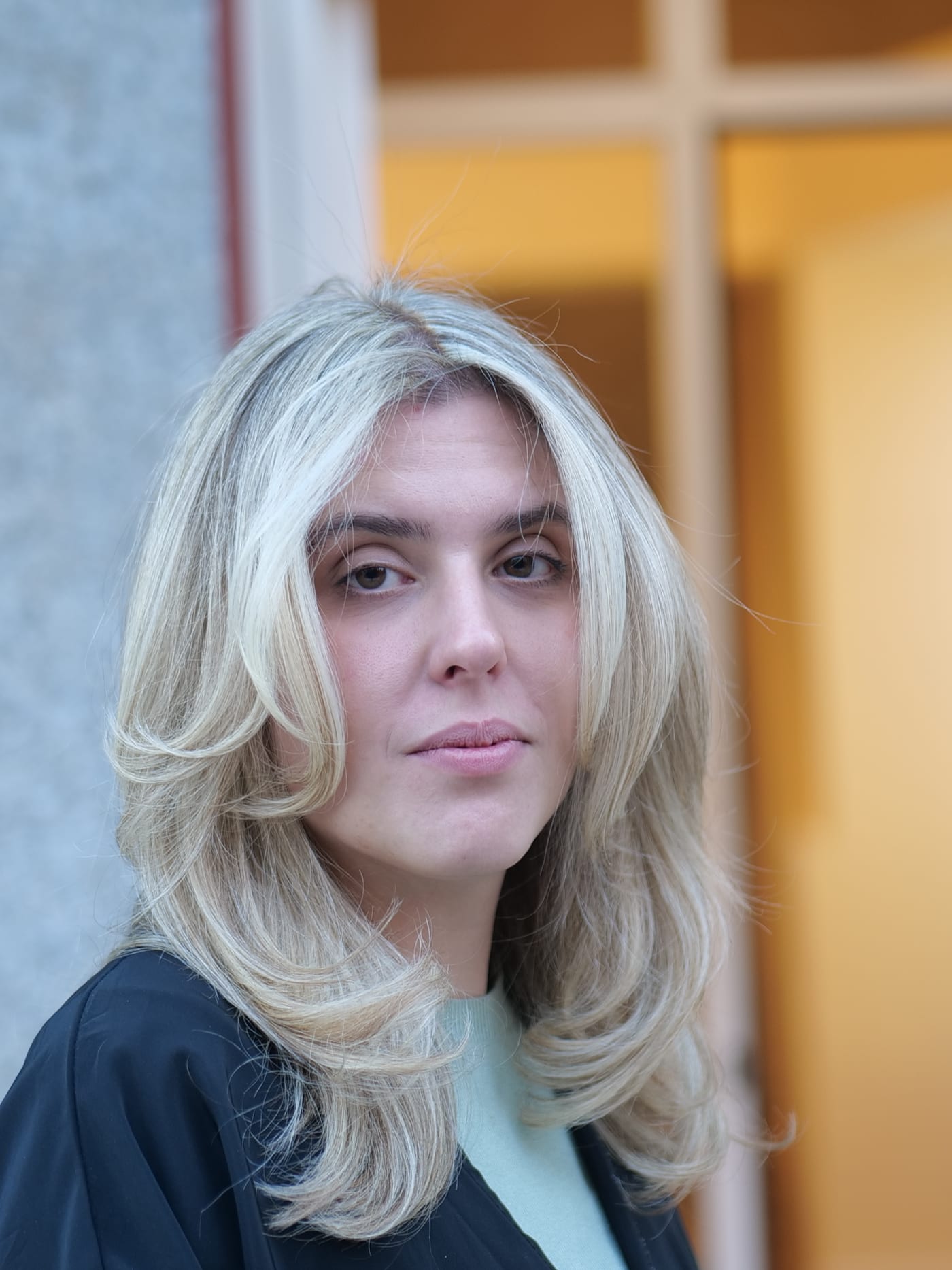 Cabello Evloh — ondas suaves y acabado cuidado