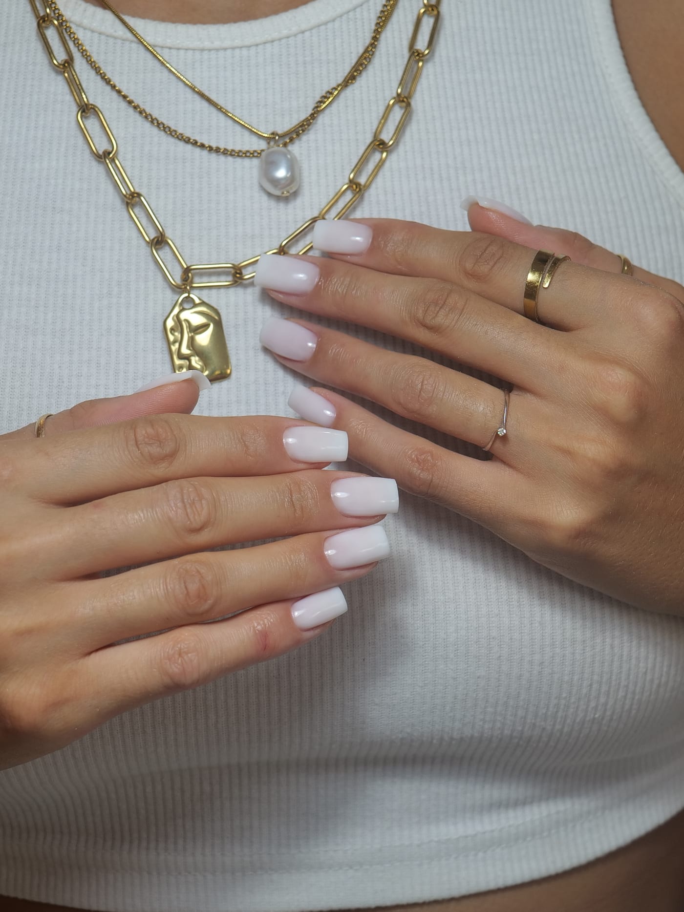 Manos y pies Evloh — manicura y pedicura natural · 5